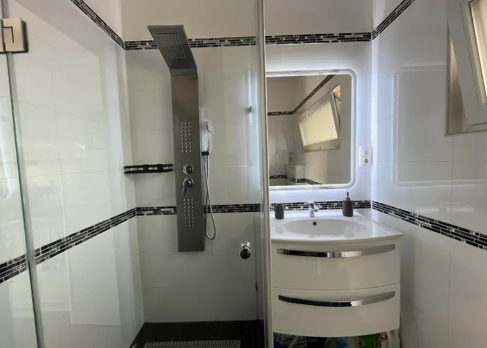 Smeraldo Penthouse Apartment *