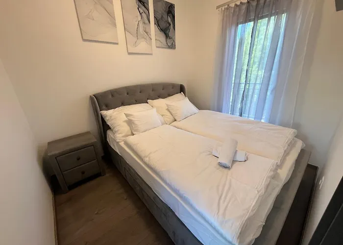 Smeraldo Penthouse Zamardi